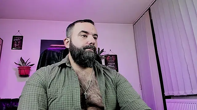 Snapshot of ChristophJules chatting on 12-31-24, 05:00 ChristophJules online show from 12-31-24, 05:00