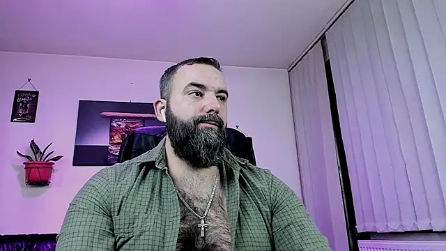 Snapshot of ChristophJules chatting on 01-04-25, 10:24 ChristophJules online show from 01-04-25, 10:24