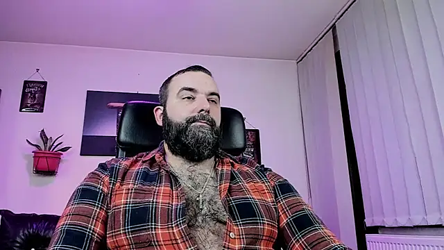 Snapshot of ChristophJules chatting on 03-08-25, 12:33 ChristophJules online show from 03-08-25, 12:33