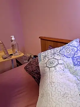 Hot Azaleea online show from 01-11-26, 07:13