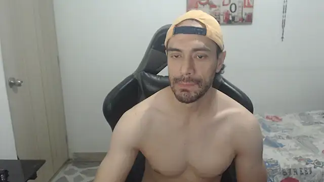 samuelgarcia  online show from 07-07-26, 04:04