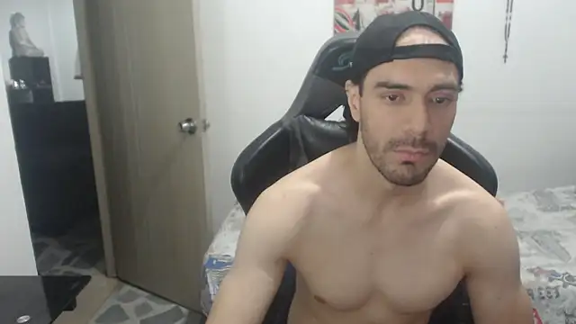 samuelgarcia  online show from 07-10-26, 07:12