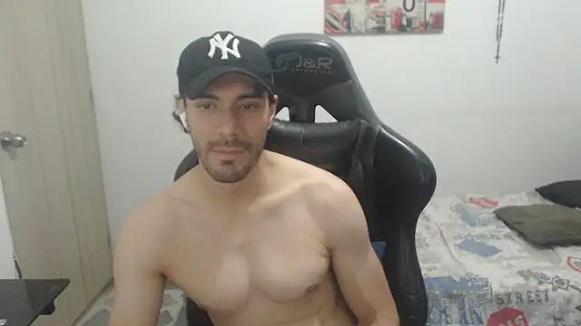 samuelgarcia  online show from 07-20-26, 07:00