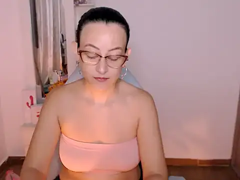 BOREAL MOON online show from 05-15-26, 01:45