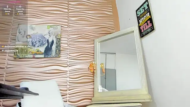 mia pineda online show from 02-23-26, 04:04