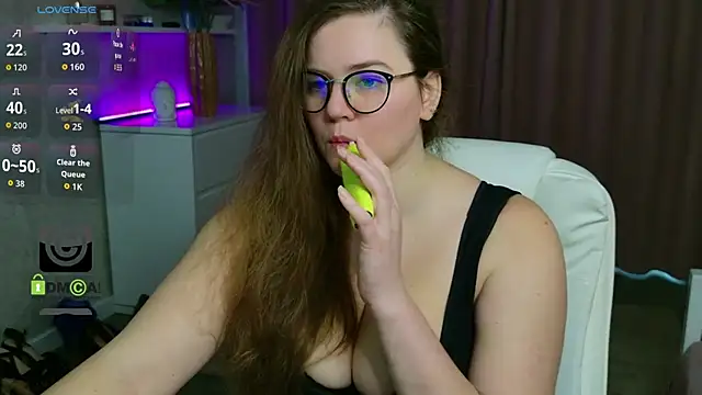 KellyKleine online show from 03-02-26, 07:15