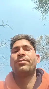 SunnyleoneBG online show from 12-20-24, 07:44