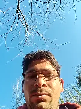 SunnyleoneBG online show from 01-13-25, 03:12