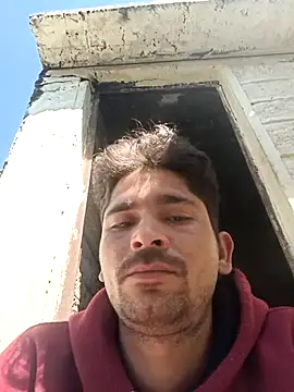 SunnyleoneBG online show from 03-17-25, 07:35