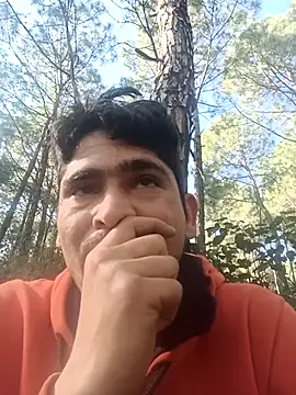 SunnyleoneBG online show from 11-15-25, 04:21