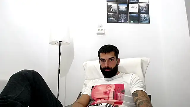 Verycutex online show from 10-02-25, 05:42