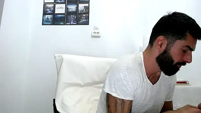 Verycutex online show from 10-14-25, 07:58