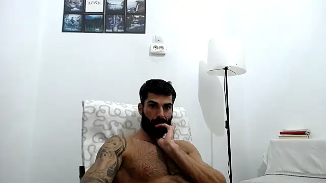 Verycutex online show from 10-28-25, 06:43