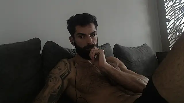 Verycutex online show from 11-16-25, 08:42