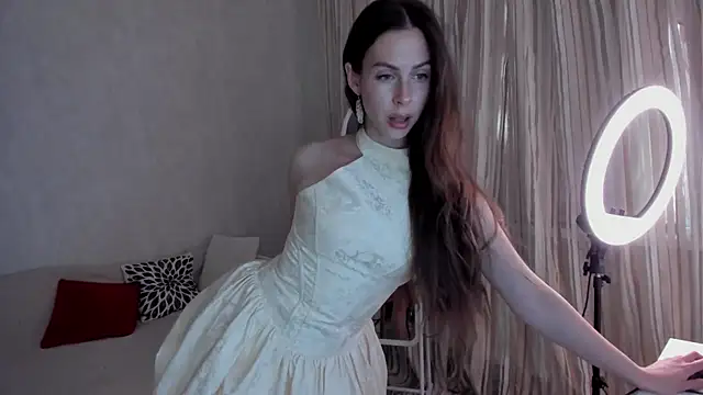 Teresa Hardly online show from 07-17-26, 07:37