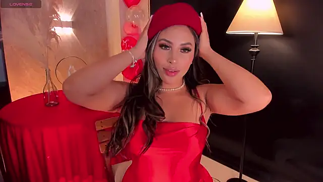 MiaRoberts1 online show from 02-14-25, 08:59