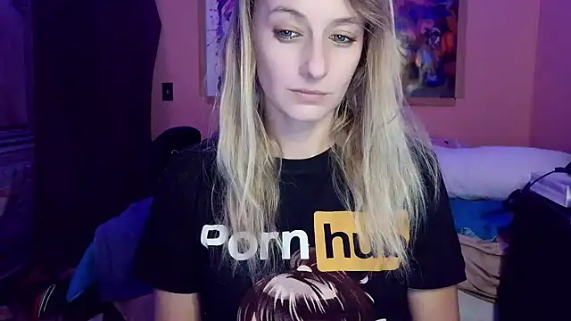 Snapshot of AsiaGoesPro chatting on 11-21-25, 01:10 AsiaGoesPro online show from 11-21-25, 01:10