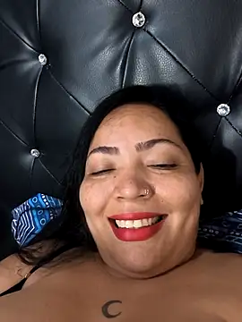 NIKOLE1301 online show from 12-19-25, 09:55