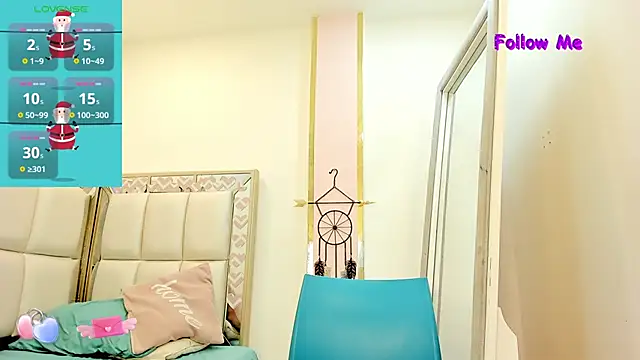 Oriana Davis1 online show from 12-11-24, 08:36