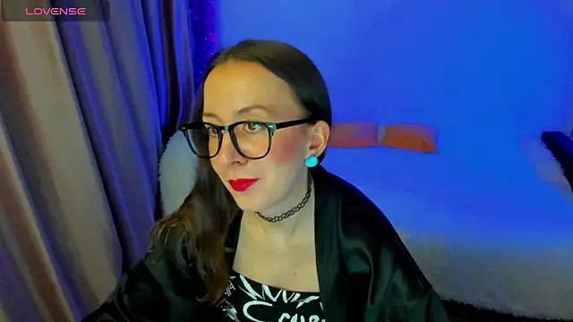 Snapshot of CurlySteph chatting on 02-07-26, 09:18 CurlySteph online show from 02-07-26, 09:18