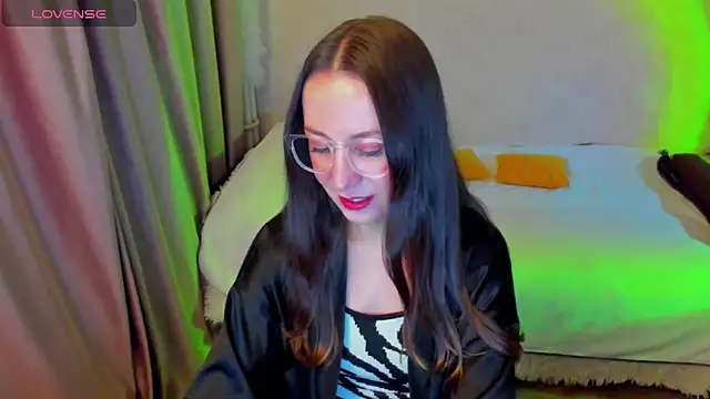 Snapshot of CurlySteph chatting on 02-22-26, 07:12 CurlySteph online show from 02-22-26, 07:12