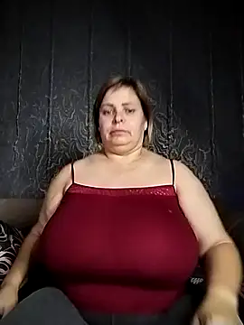 EvaCristal online show from 11-08-25, 04:12