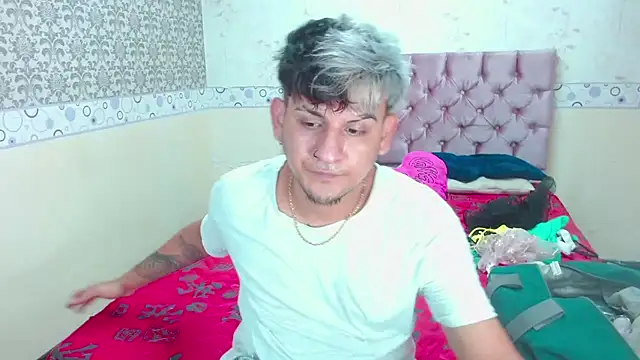 Dona and Carl online show from 01-22-25, 03:09