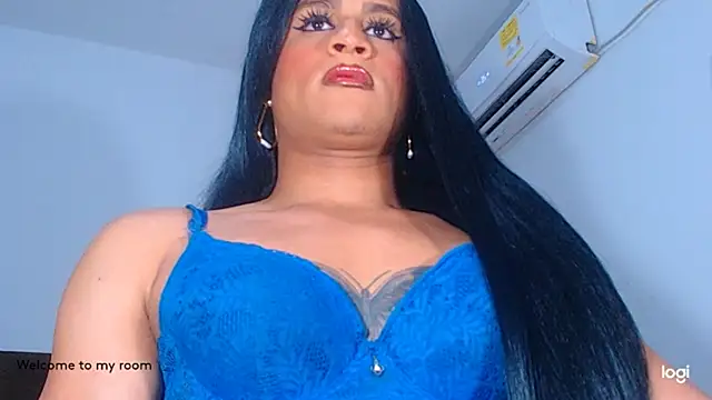 Snapshot of Valenntyna chatting on 03-16-26, 01:00 Valenntyna online show from 03-16-26, 01:00