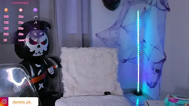 Snapshot of roxy_pk_ chatting on 10-22-25, 07:24 roxy pk online show from 10-22-25, 07:24