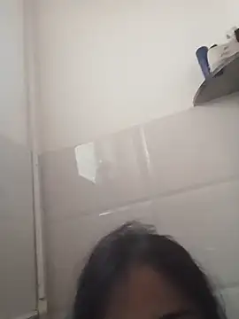 Snapshot of Manjushri35 chatting on 12-23-24, 04:33 Manjushri35 online show from 12-23-24, 04:33