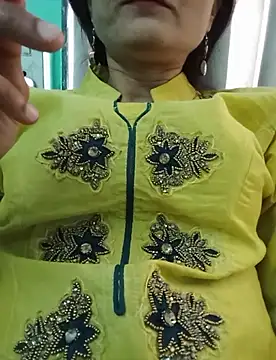 Snapshot of Manjushri35 chatting on 01-09-25, 06:48 Manjushri35 online show from 01-09-25, 06:48