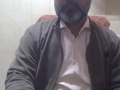 Snapshot of hairymaster95 chatting on 12-17-24, 04:12 hairymaster95 online show from 12-17-24, 04:12