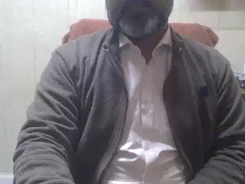 Snapshot of hairymaster95 chatting on 12-30-24, 04:20 hairymaster95 online show from 12-30-24, 04:20