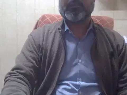 Snapshot of hairymaster95 chatting on 01-01-25, 09:17 hairymaster95 online show from 01-01-25, 09:17