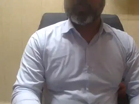 Snapshot of hairymaster95 chatting on 01-21-25, 12:39 hairymaster95 online show from 01-21-25, 12:39