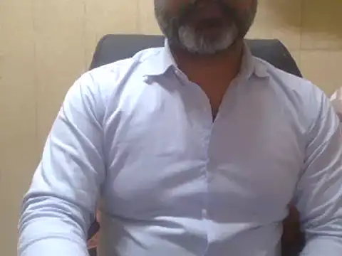 Snapshot of hairymaster95 chatting on 02-12-25, 04:12 hairymaster95 online show from 02-12-25, 04:12