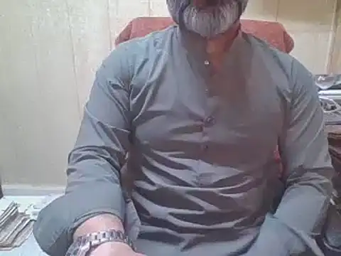 Snapshot of hairymaster95 chatting on 09-22-25, 03:30 hairymaster95 online show from 09-22-25, 03:30