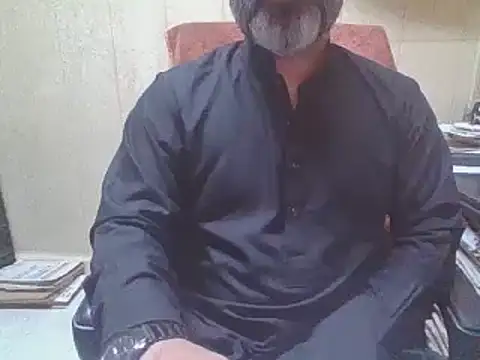 Snapshot of hairymaster95 chatting on 09-30-25, 03:33 hairymaster95 online show from 09-30-25, 03:33