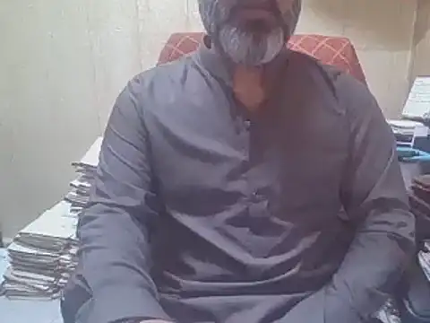 Snapshot of hairymaster95 chatting on 10-09-25, 03:37 hairymaster95 online show from 10-09-25, 03:37