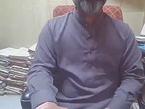 Snapshot of hairymaster95 chatting on 10-12-25, 07:07 hairymaster95 online show from 10-12-25, 07:07