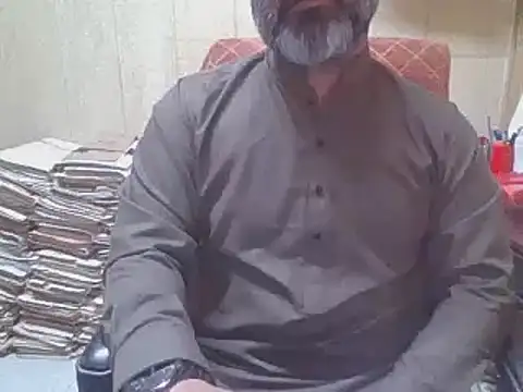 Snapshot of hairymaster95 chatting on 10-21-25, 03:29 hairymaster95 online show from 10-21-25, 03:29