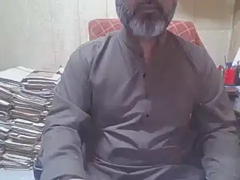 Snapshot of hairymaster95 chatting on 10-22-25, 03:29 hairymaster95 online show from 10-22-25, 03:29