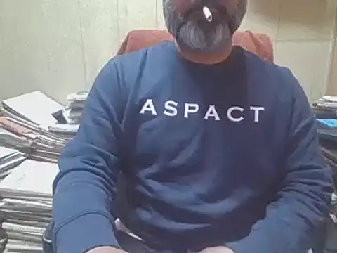 hairymaster95 online show from 11-16-25, 07:25