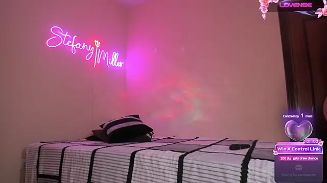stefany miller77 online show from 01-20-25, 01:53