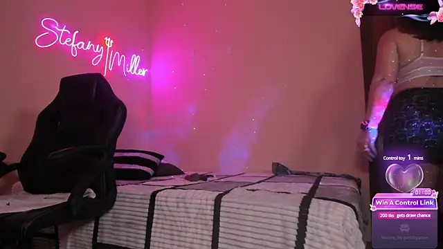 stefany miller77 online show from 02-18-25, 03:21