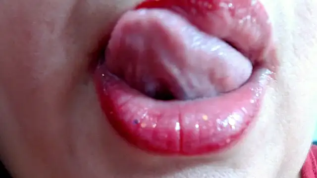 Kerly Doll online show from 01-14-25, 08:59