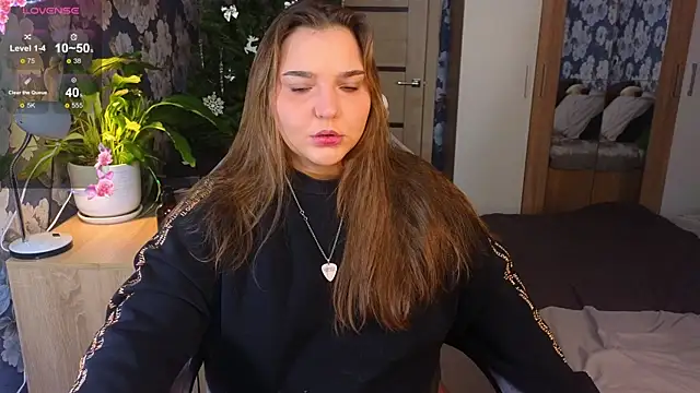  momiji  online show from 01-18-26, 01:15