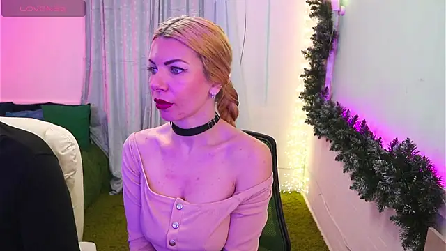 AlisaAleksandr online show from 02-08-26, 01:31