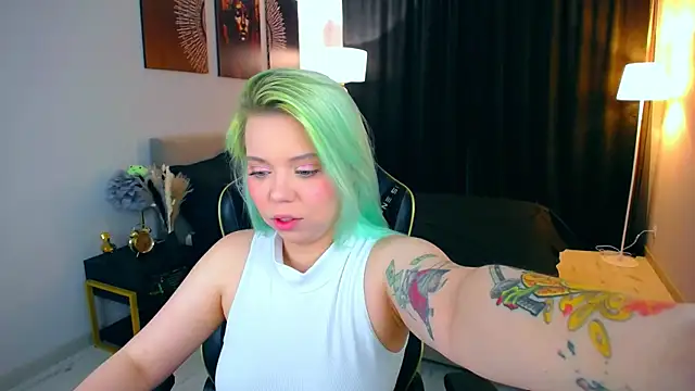 EnergyBunny 1 online show from 10-06-25, 07:33