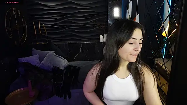 KylieMellow online show from 02-07-25, 05:52